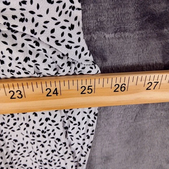 Adrianna Papell Blouse Womens 2X White Black Flutter Sleeve Scoop Neck Tunic Top - Picture 4 of 9